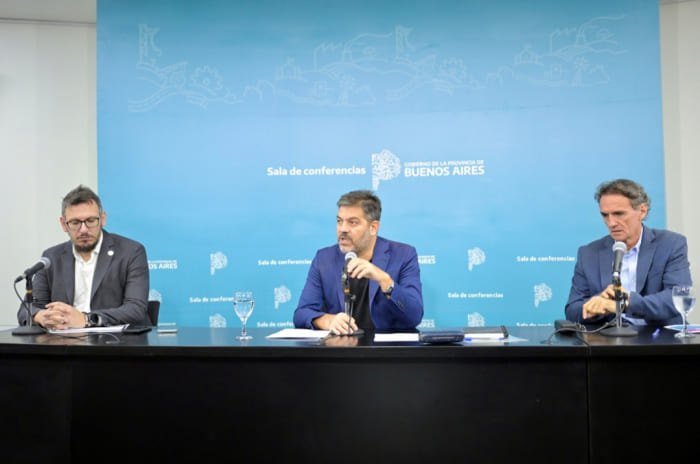 Material oficial usado en una presentación sobre bienestar digital
