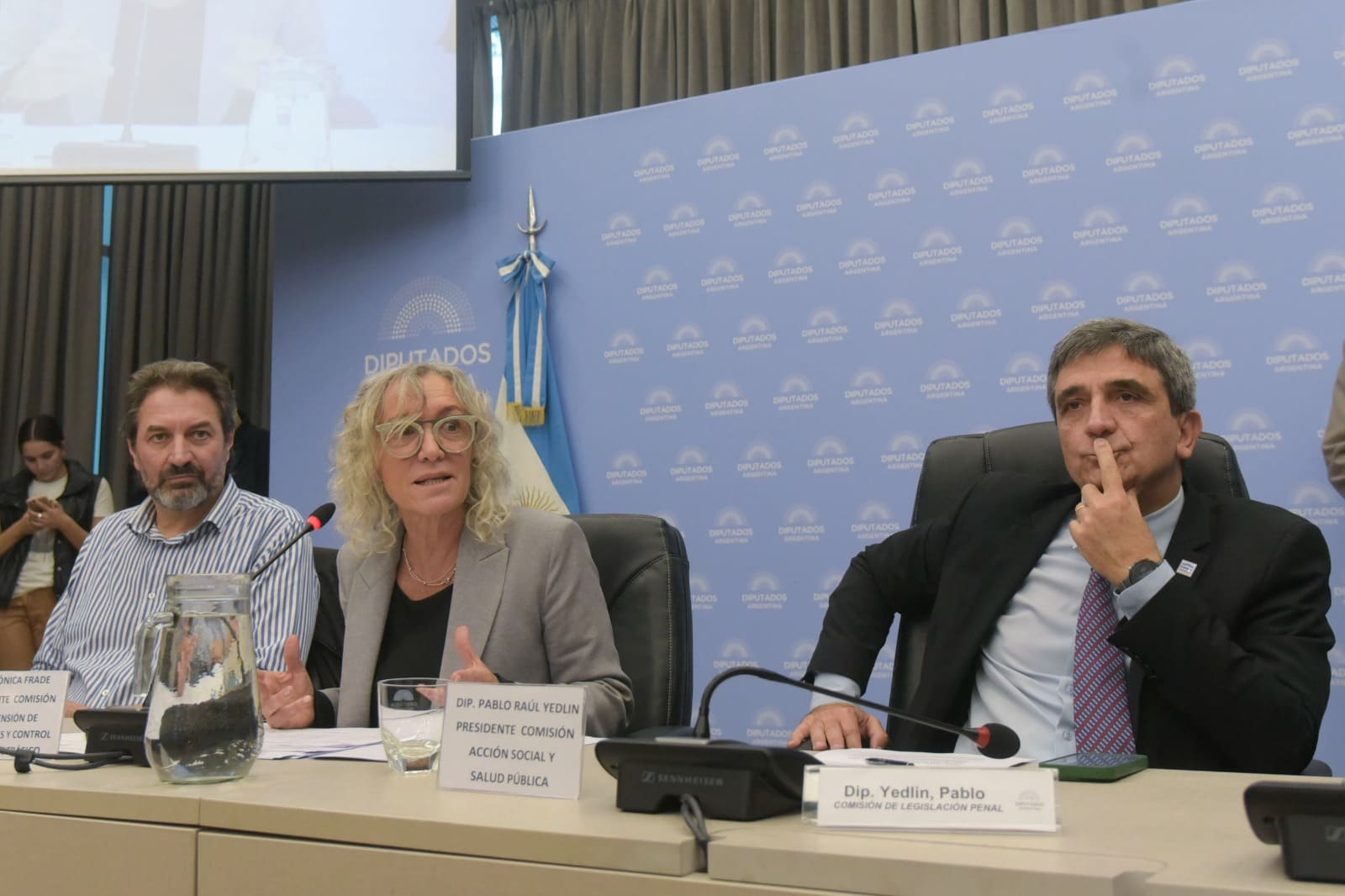 Exposición legislativa sobre regulación de apuestas online